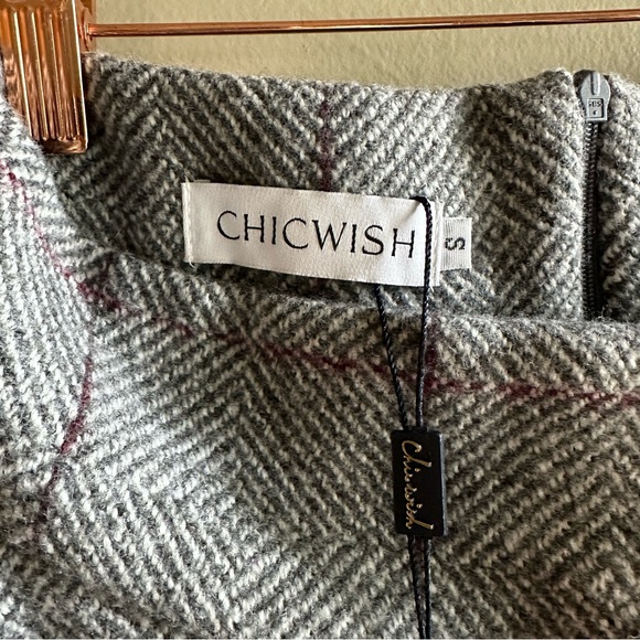 Chicwish wool blend A-line vintage style fall skirt - Picture 7 of 9